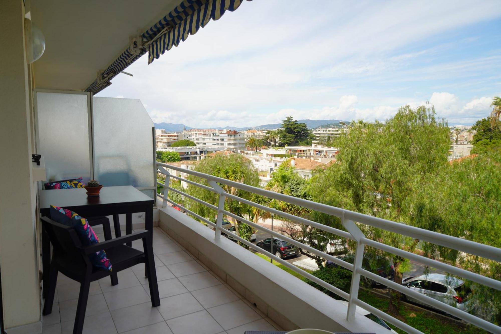 Cannes Studio Near Croisette Plage Екстериор снимка